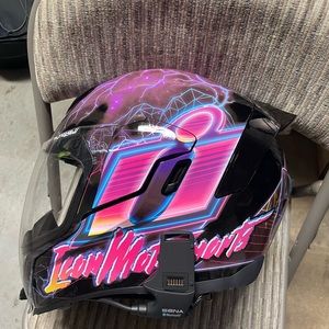 Icon airflite synthwave motorcycle helmet